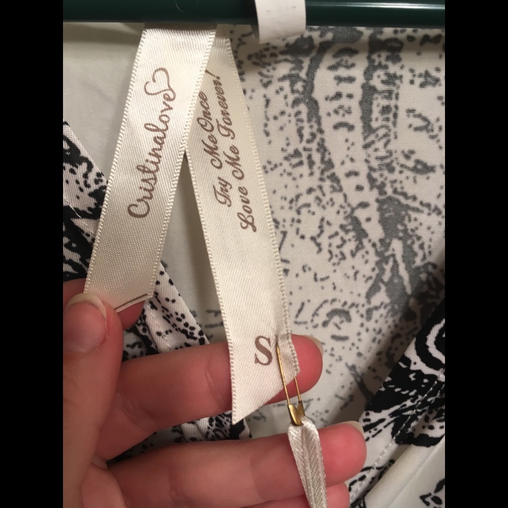 NWT Beautiful dress - Picture 5 of 8